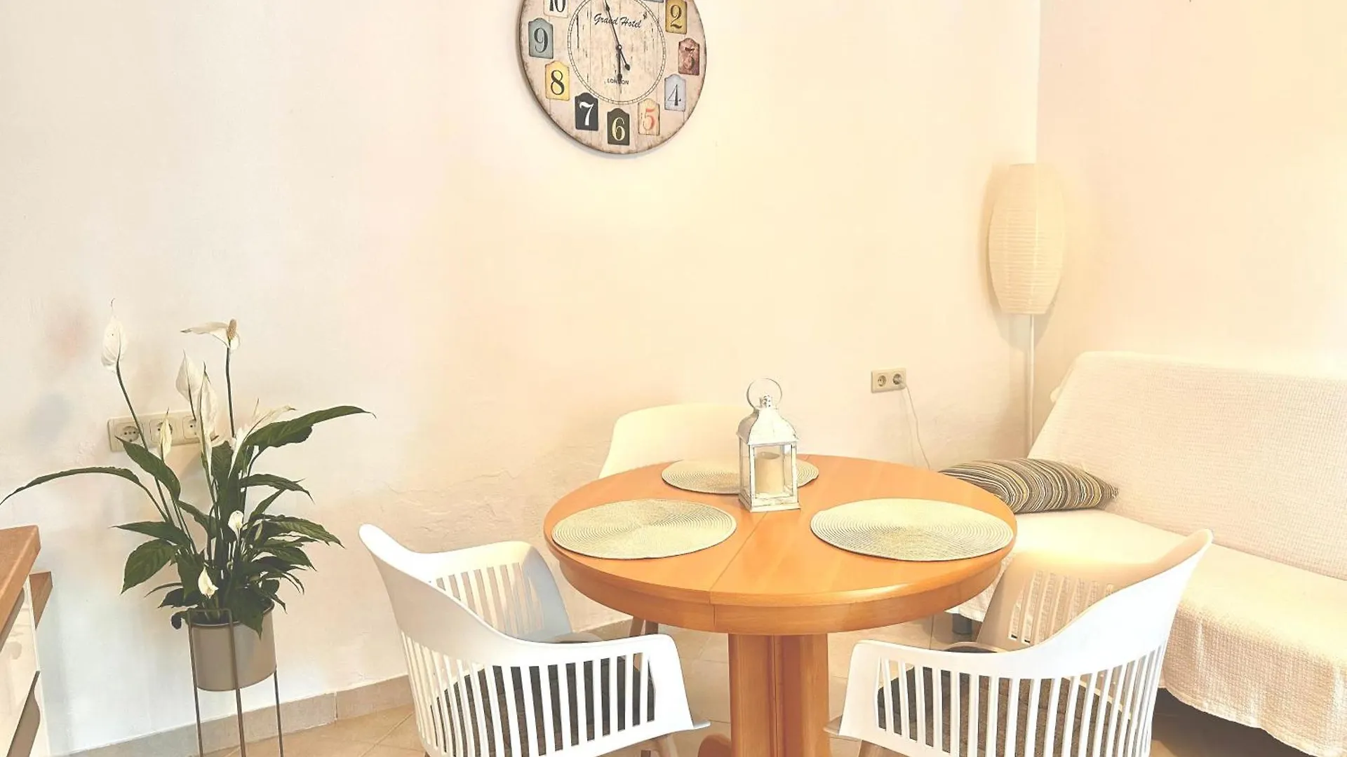 Seabreeze Mustel Apartment In Drage - Adults Only