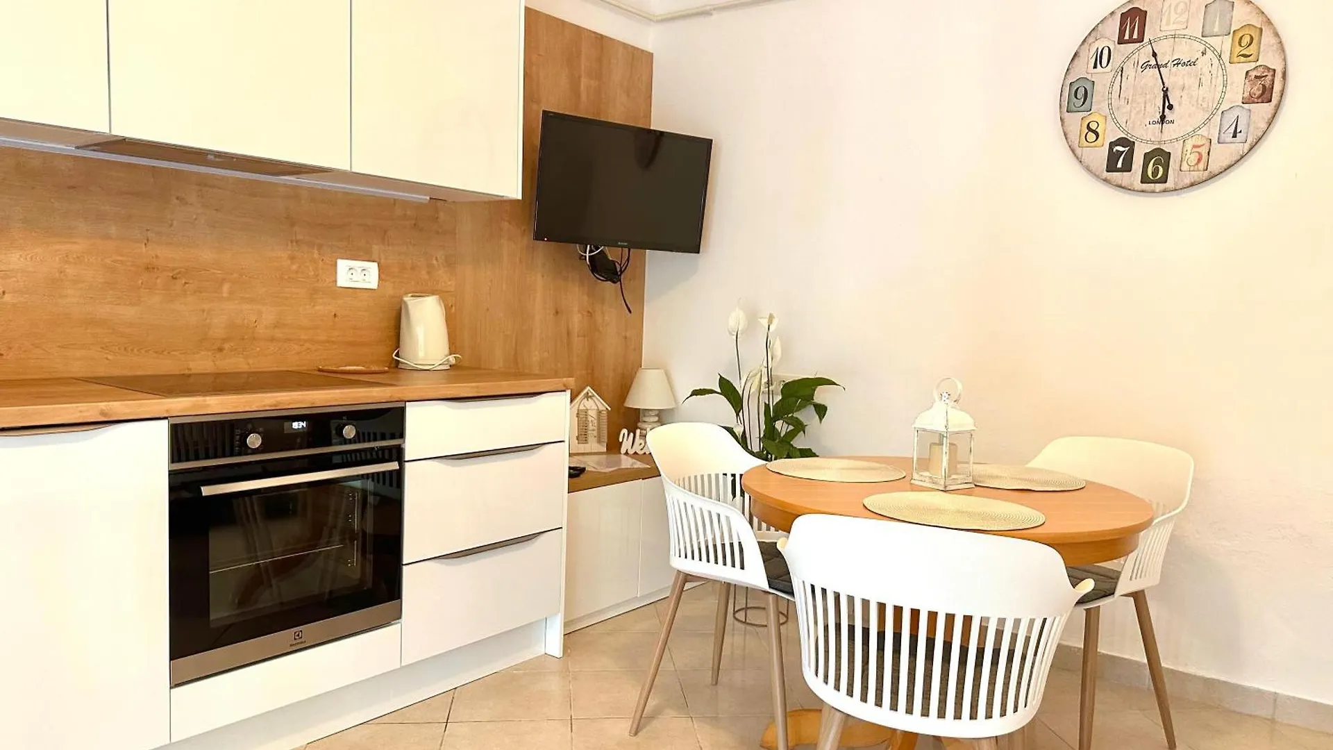 Seabreeze Mustel Apartment In Drage - Adults Only 0*,  クロアチア